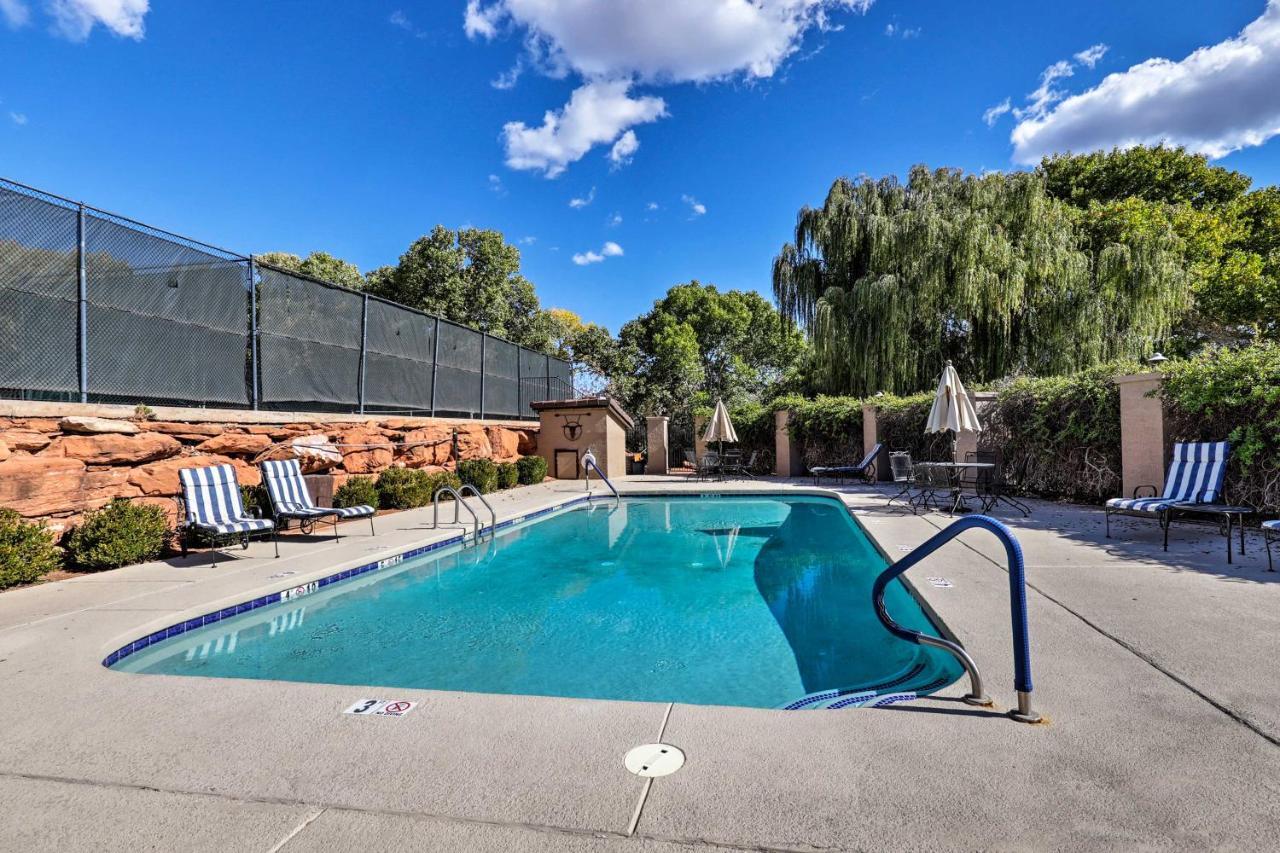 Sedona Condo On Golf Course With Mountain Views! 외부 사진