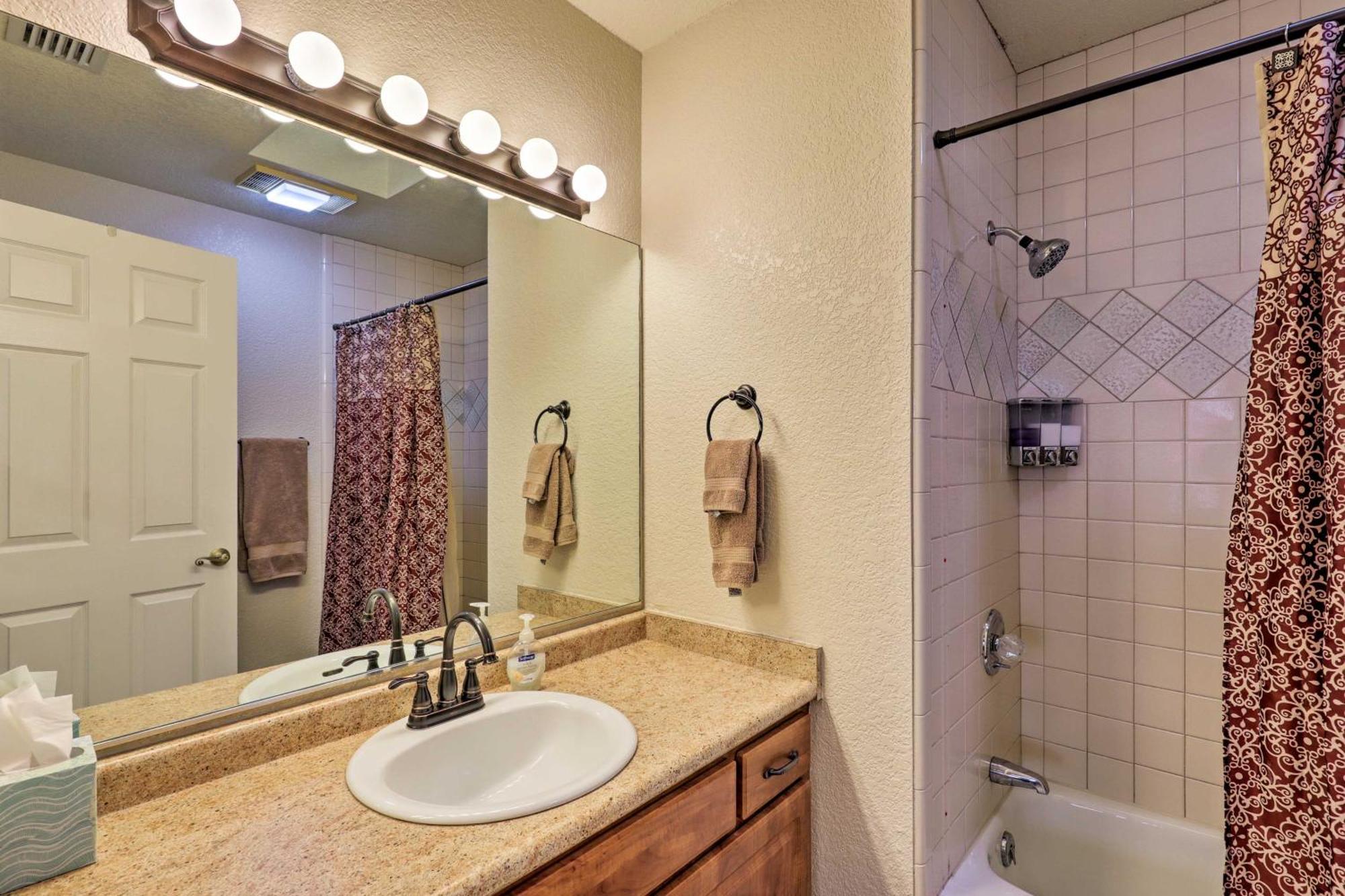 Sedona Condo On Golf Course With Mountain Views! 외부 사진