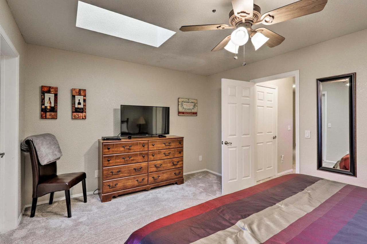 Sedona Condo On Golf Course With Mountain Views! 외부 사진